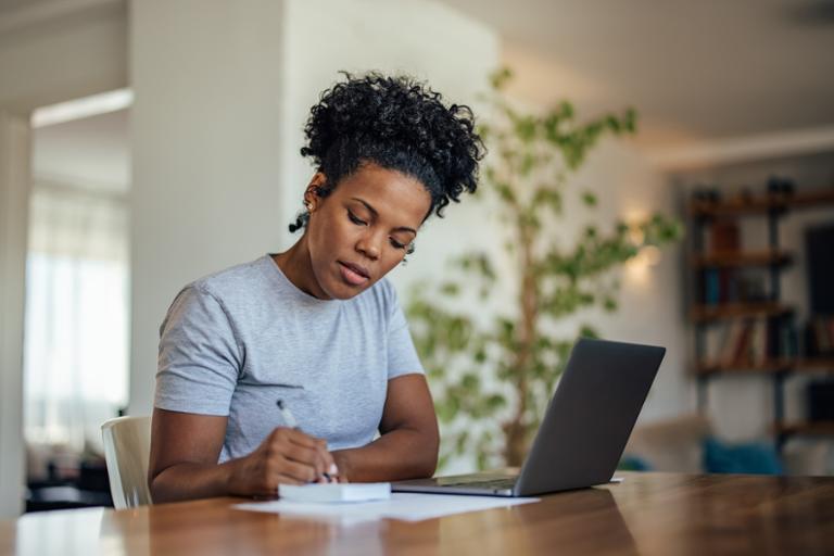 AdobeStock_468575660.jpeg Main image of article Networking for Women in Tech: Tips & Opportunities