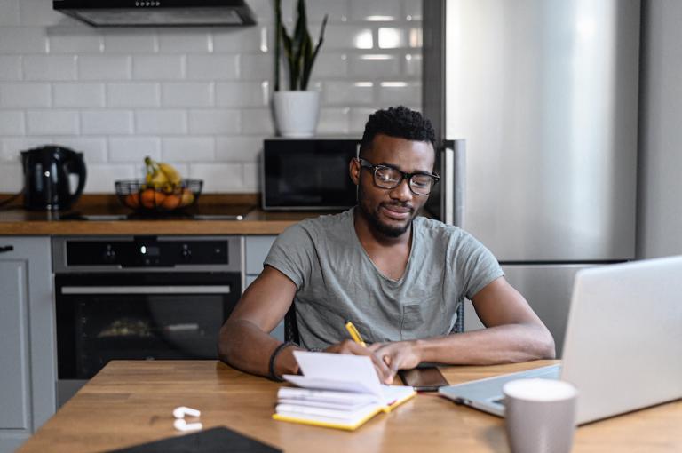 shutterstock_1894044205.jpg Main image of article SQL Tops Tech Skills That Employers Want From Remote Workers